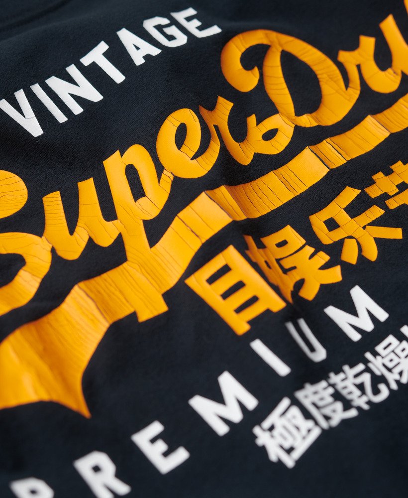 camiseta vintage logo duo na cor azul marinho eclipse