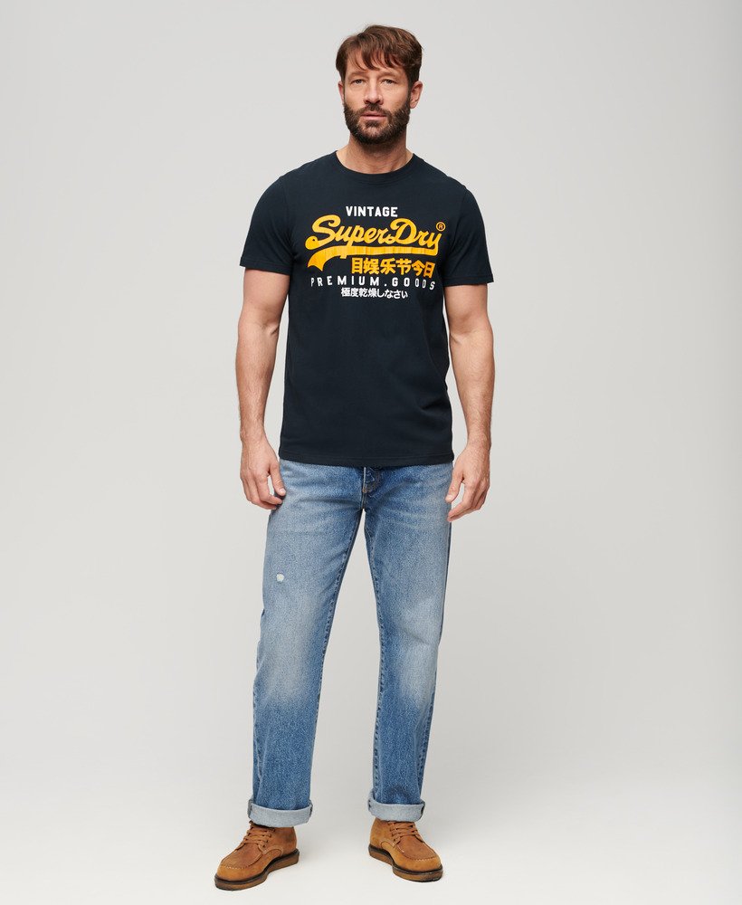 camiseta vintage logo duo na cor azul marinho eclipse
