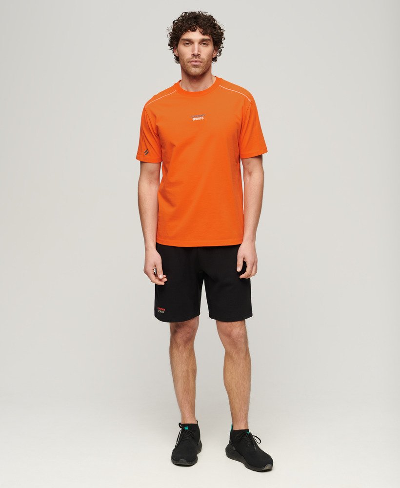 camiseta sport tech logo relaxed na cor laranja tigre
