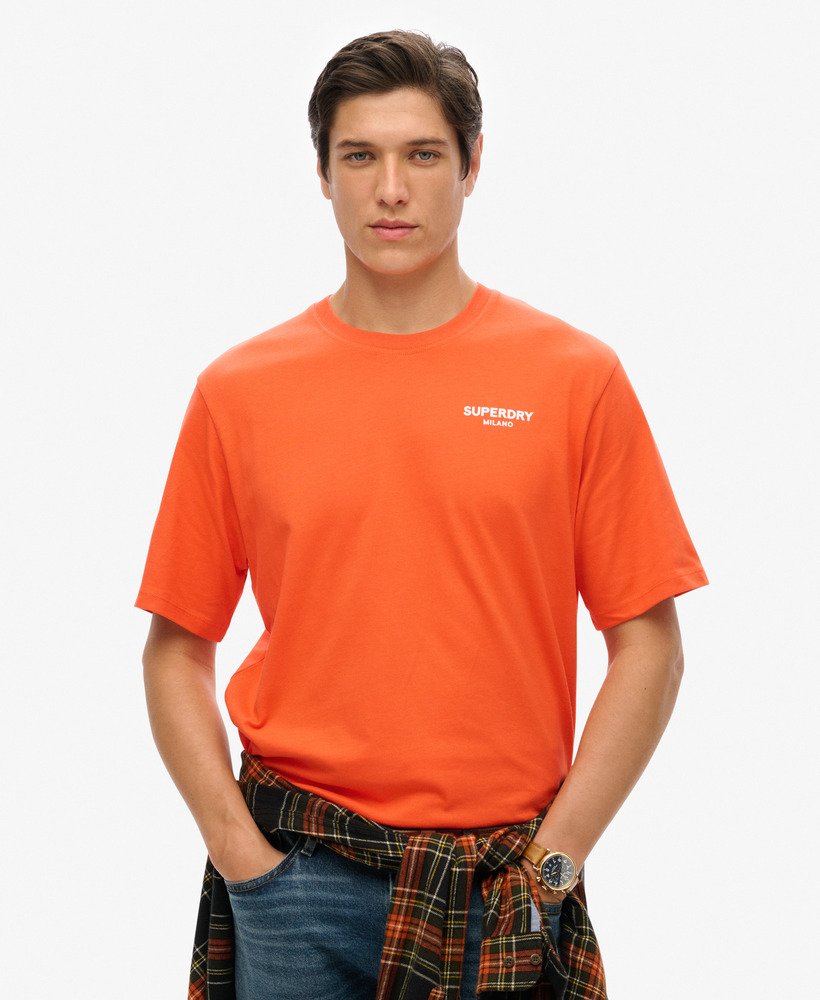 camiseta esportiva de luxo com modelagem solta na cor vermelho tomate cereja.