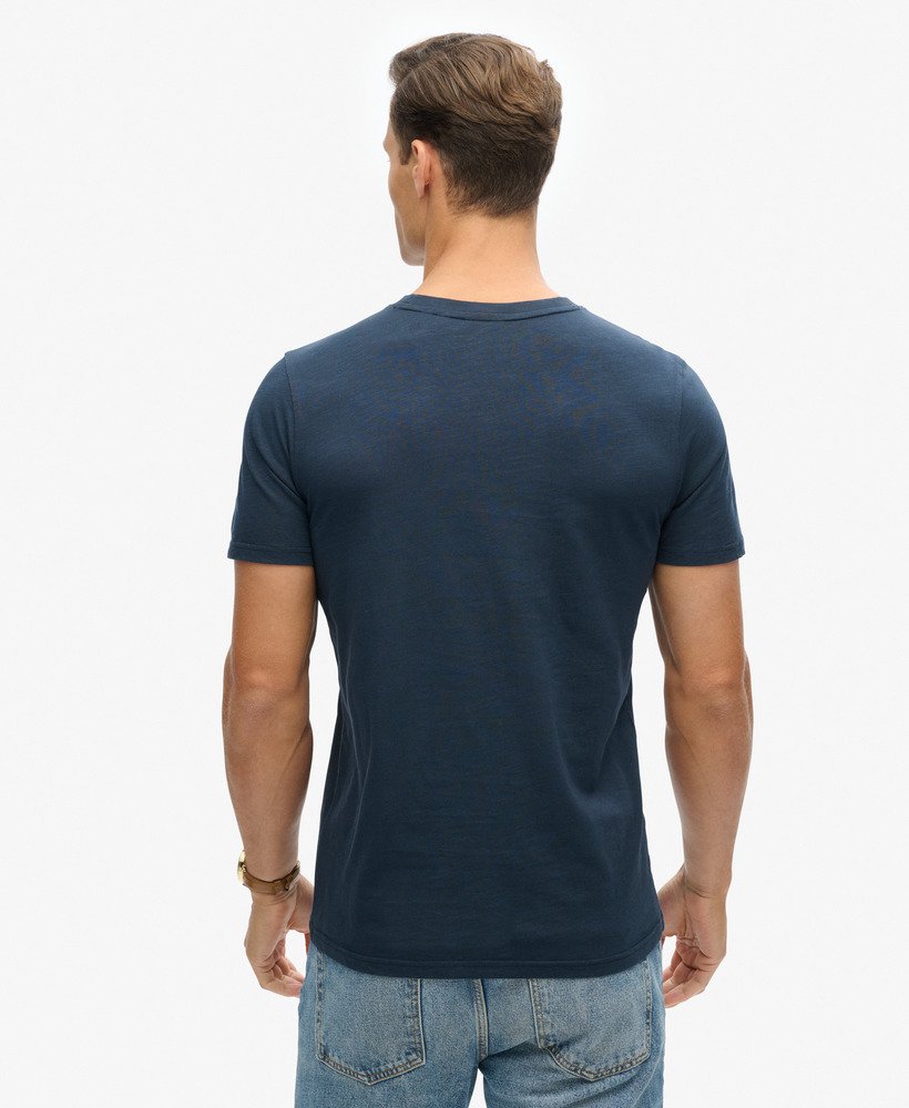 camiseta gráfica metálica workwear na cor eclipse navy slub