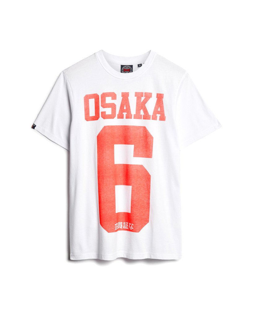 camiseta gráfica osaka em optic
