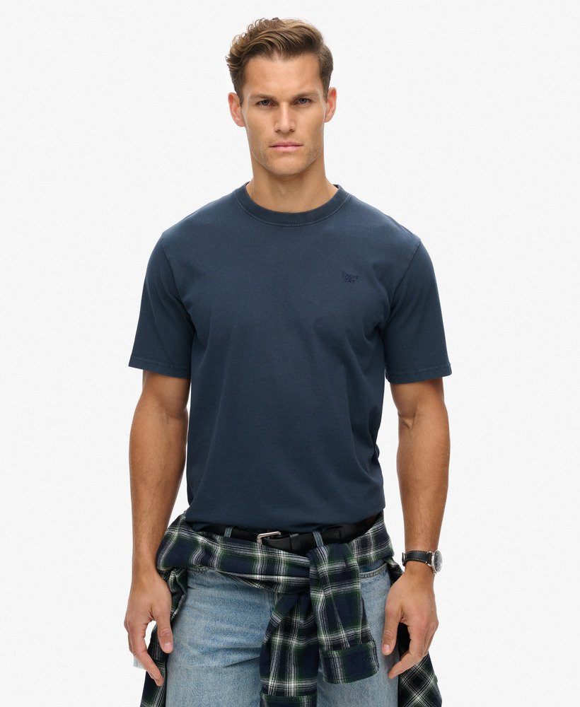 camiseta vintage lavada na cor azul-marinho eclipse.