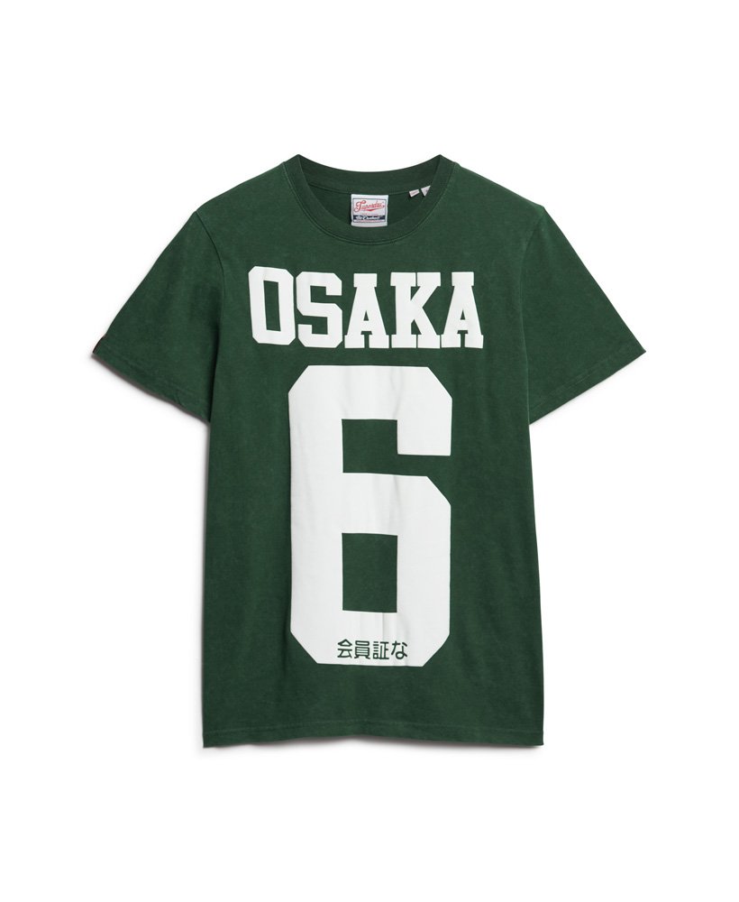 camiseta osaka 6 com estampa em relevo na cor verde esmalte.
