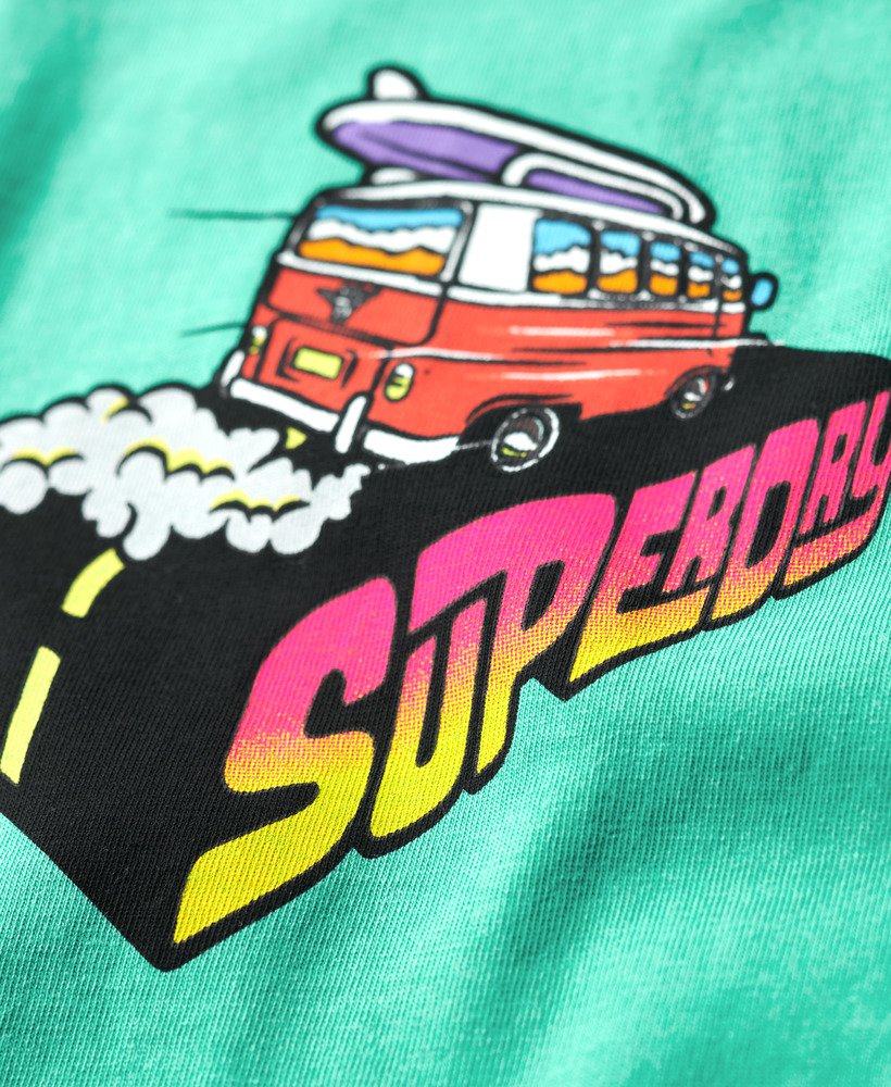 camiseta folgada neon travel chest na cor verde frio