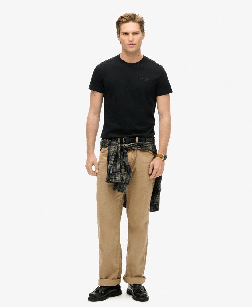 camiseta essential logo em algodão orgânico na cor pretapreta