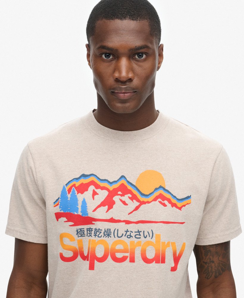 camiseta com estampa great outdoors na cor bege mesclado lavin.