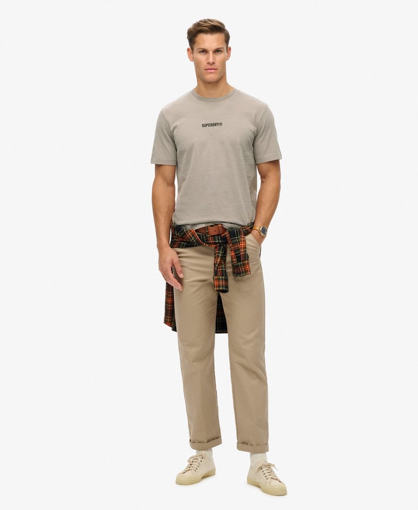 camiseta folgada com estampa de micro logo em tecido slub bege escuro.
