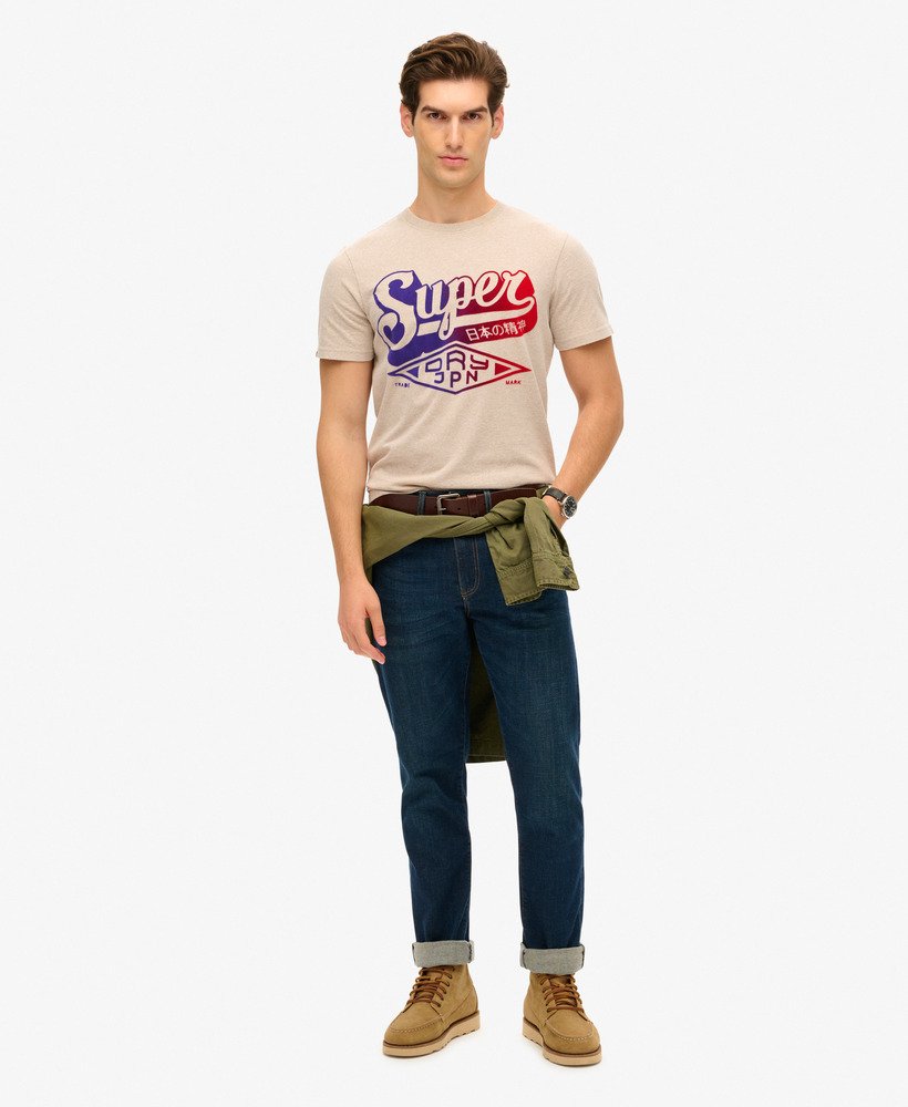 camiseta com estampa degradê flocada na cor bege mesclado lavin
