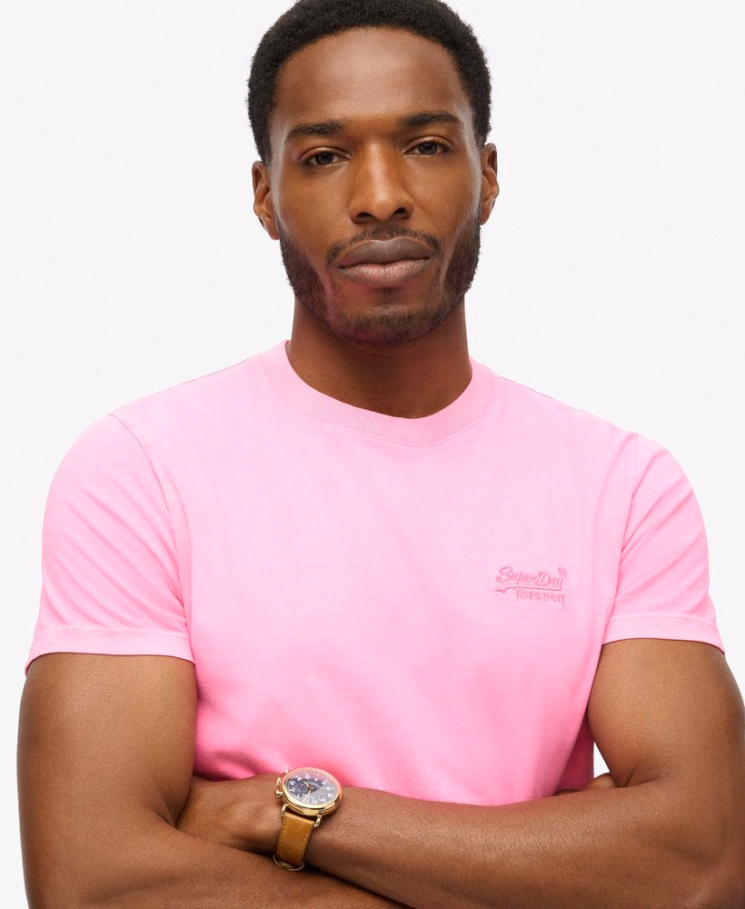 Camiseta Neon com Logo Essencial Bordado