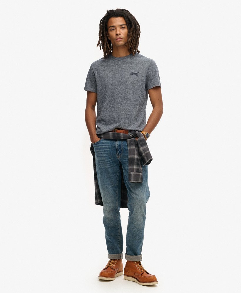 camiseta essential logo em algodão orgânico na cor eclipse navygrey mescla feeder