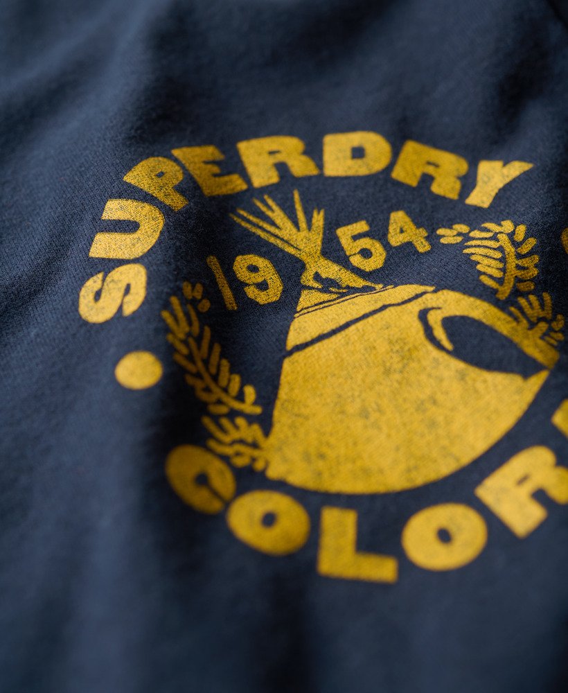 camiseta outdoor graphic na cor navy mesl