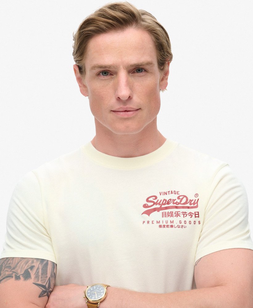 camiseta tokyo graphic na cor off white