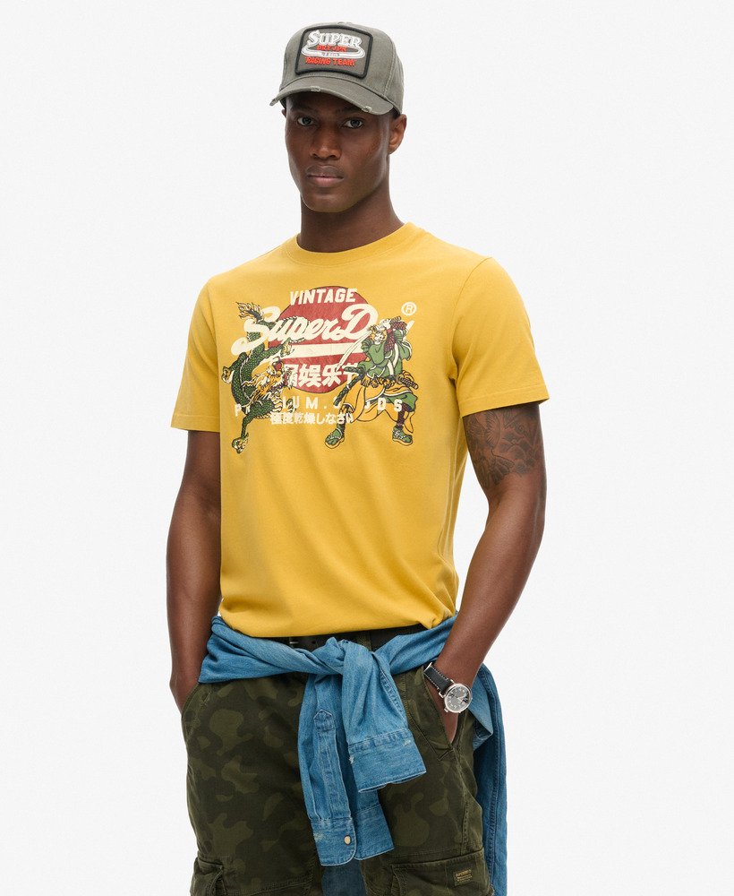 camiseta tokyo graphic na cor amarelo petróleo