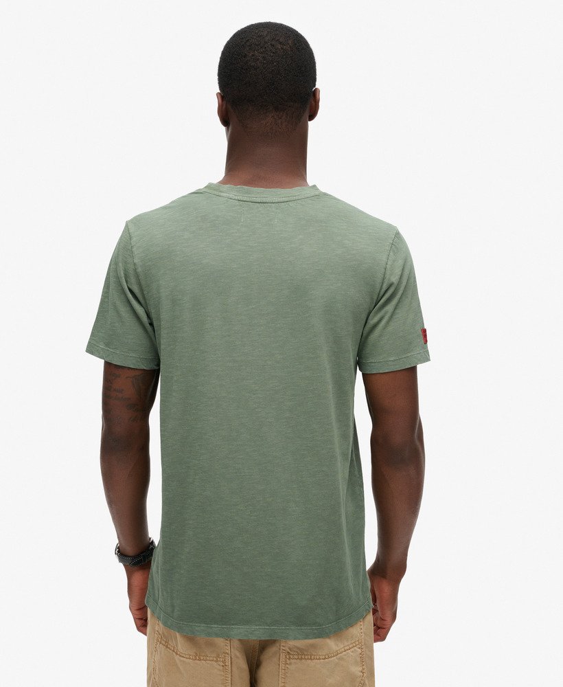 camiseta workwear com estampa script em tecido laurel khaki slub