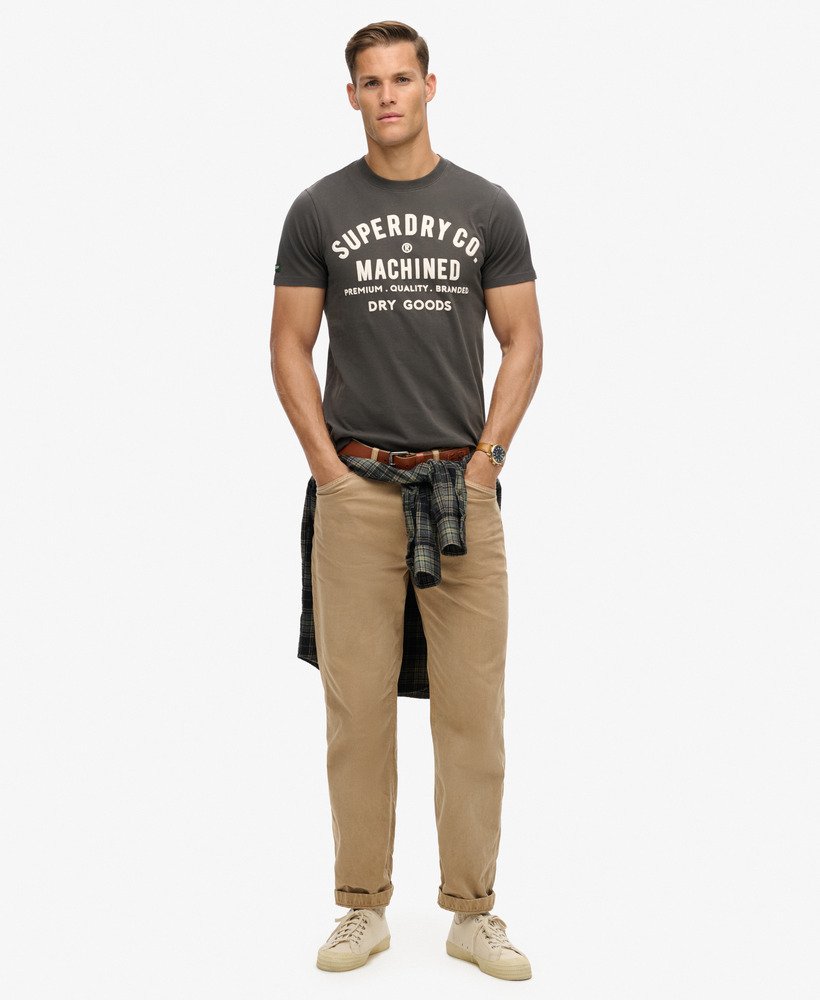 camiseta machined goods workwear na cor preto vintage