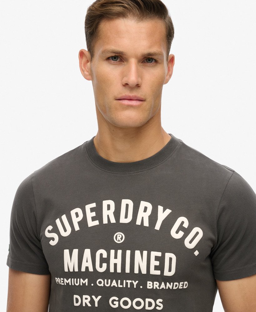 camiseta machined goods workwear na cor preto vintage