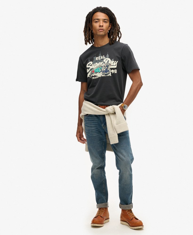 camiseta gráfica de nova york em blackboard