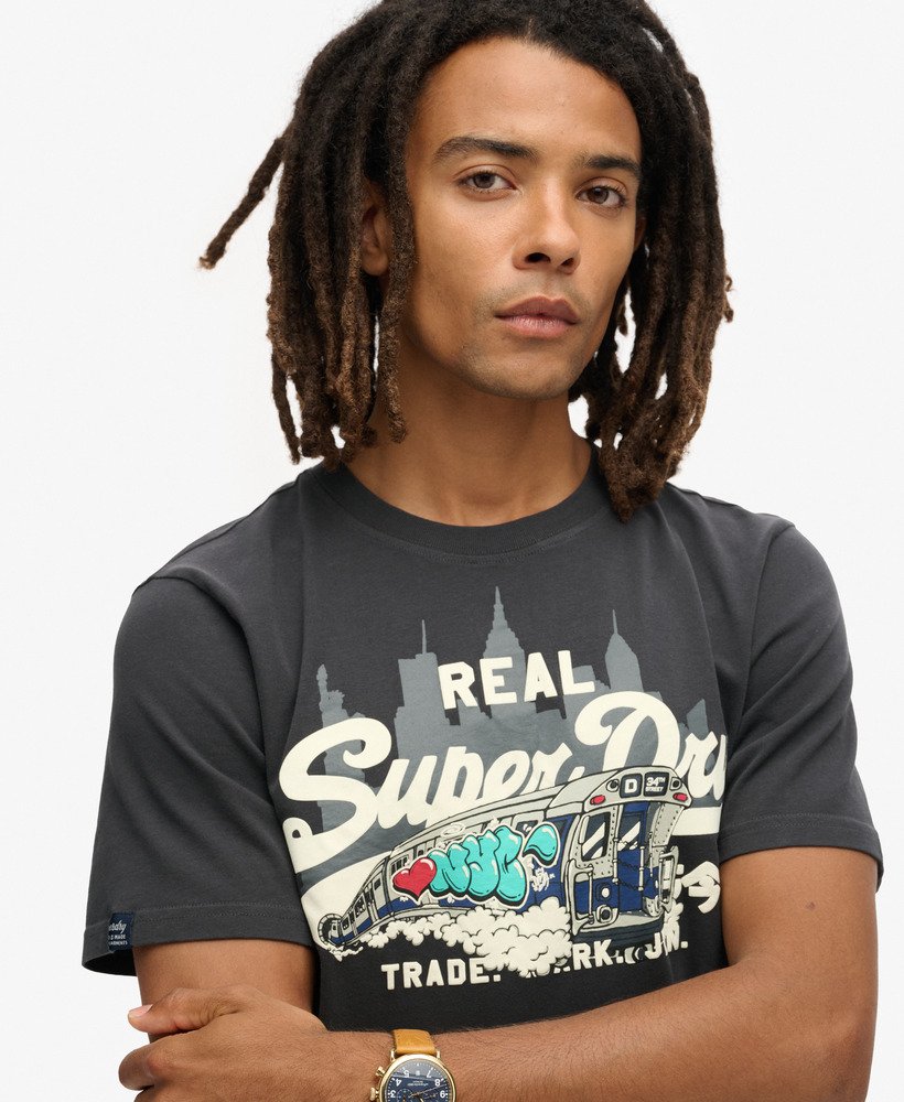 camiseta gráfica de nova york em blackboard