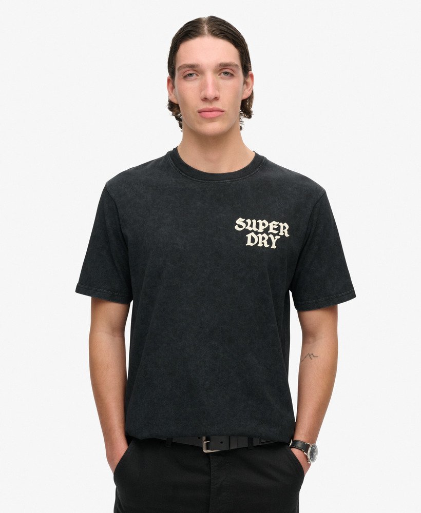camiseta folgada para skate com estampa fotográfica em preto lavado.