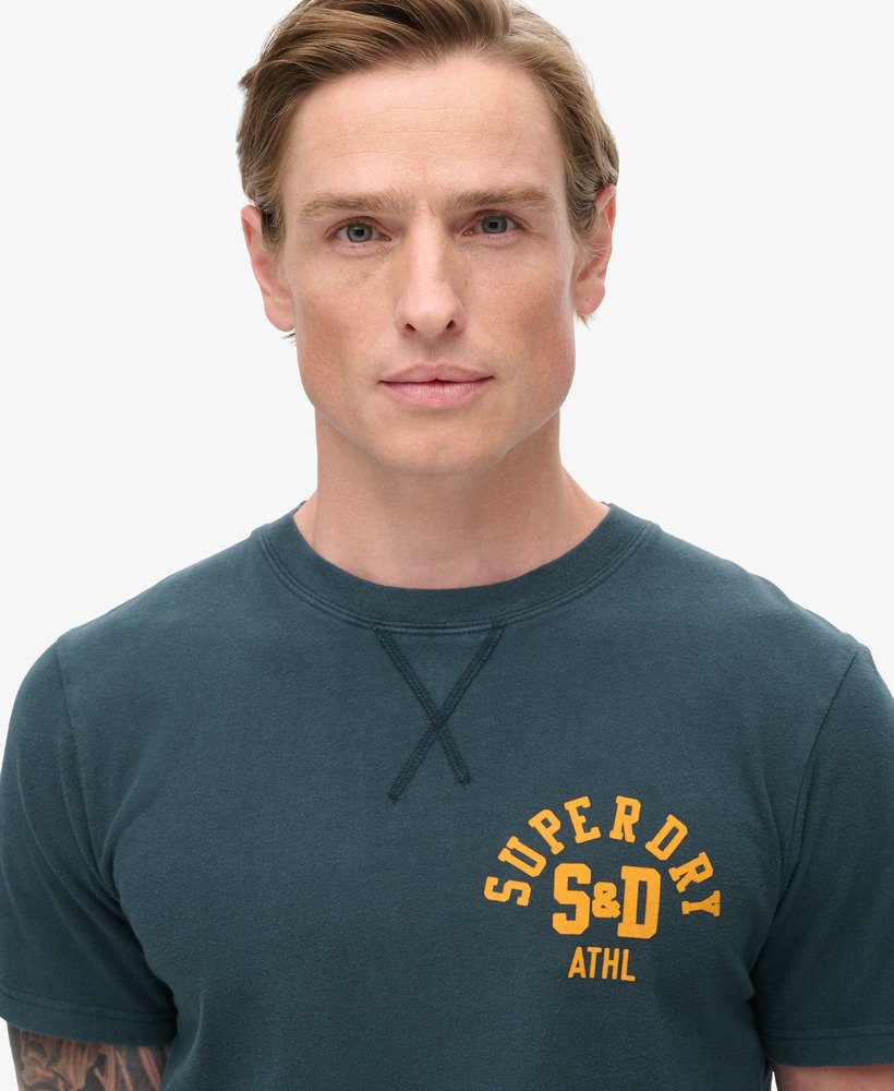 camiseta gráfica de atletismo na cor azul-marinho eclipse