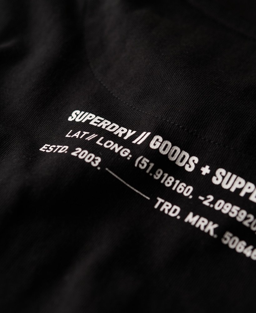 camiseta folgada utility sport logo na cor preta