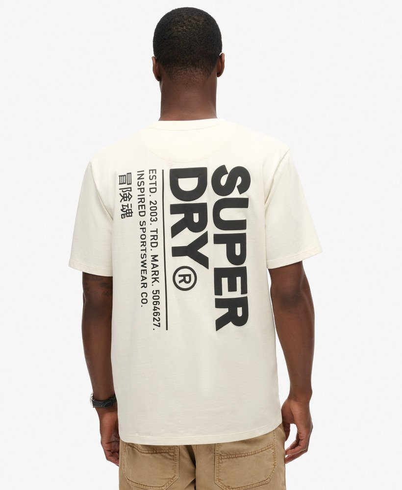 camiseta folgada utility sport logo na cor cinza nordic bone.