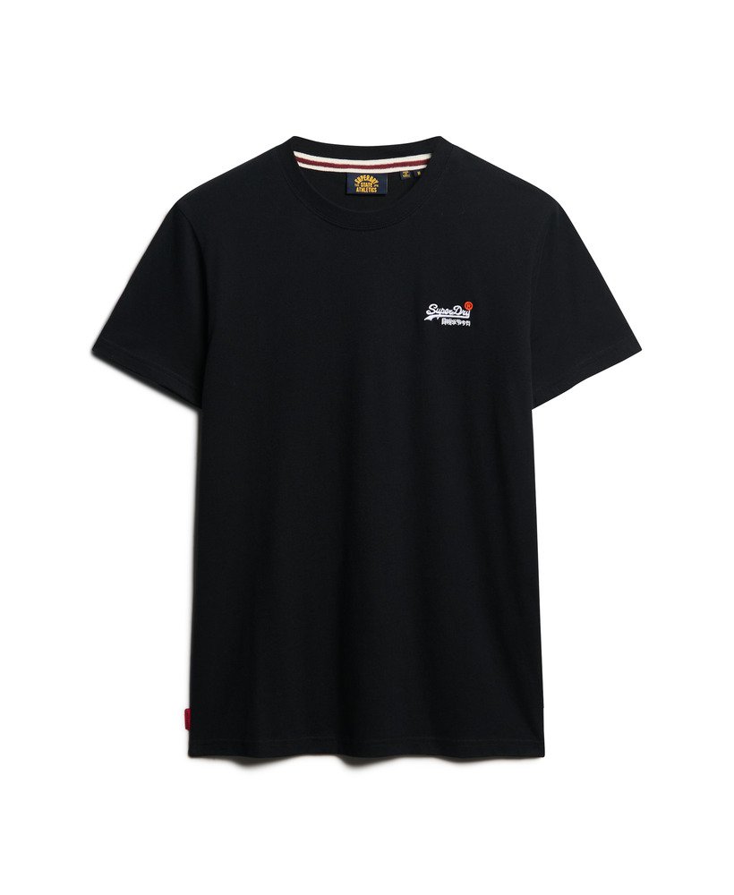 camiseta básica bordada na cor preta.