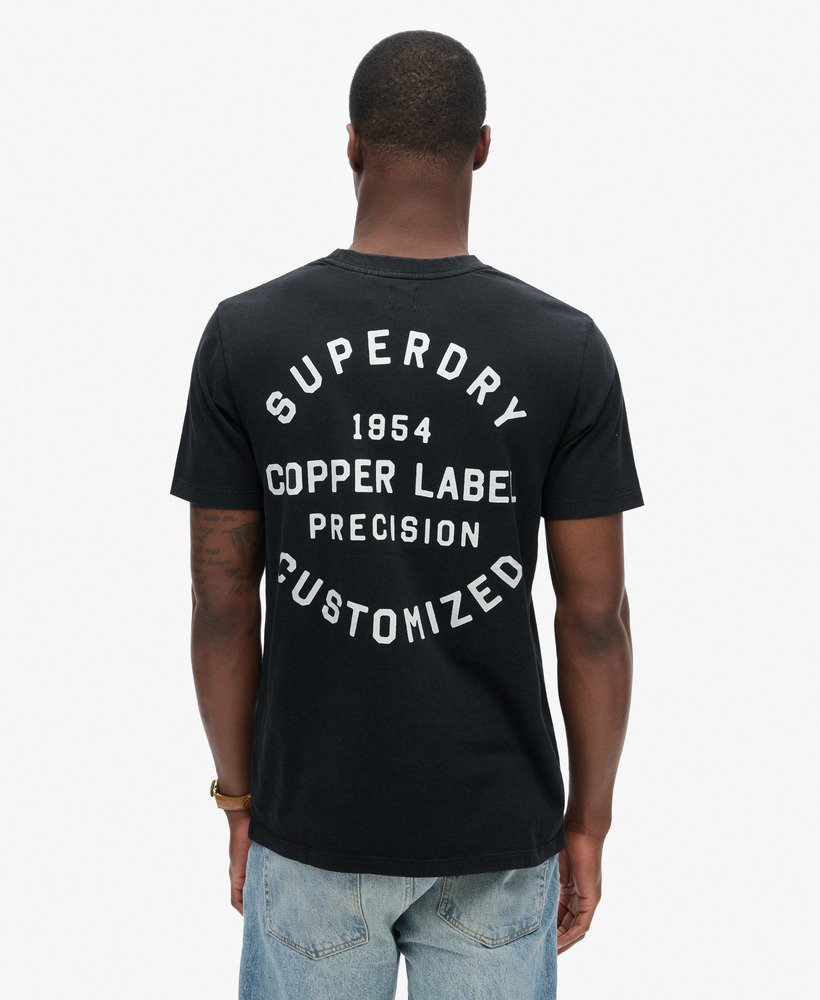 camiseta copper label com estampa no peito na cor preto jato
