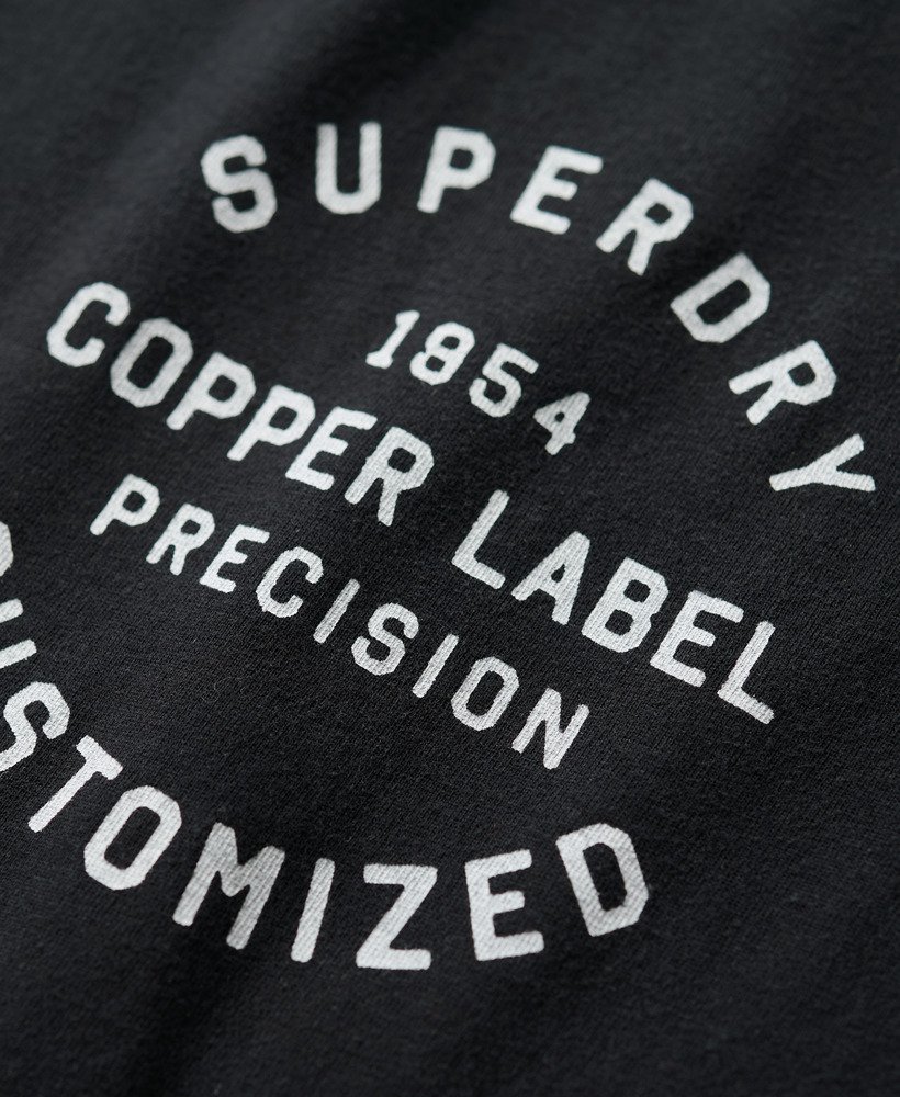 camiseta copper label com estampa no peito na cor preto jato