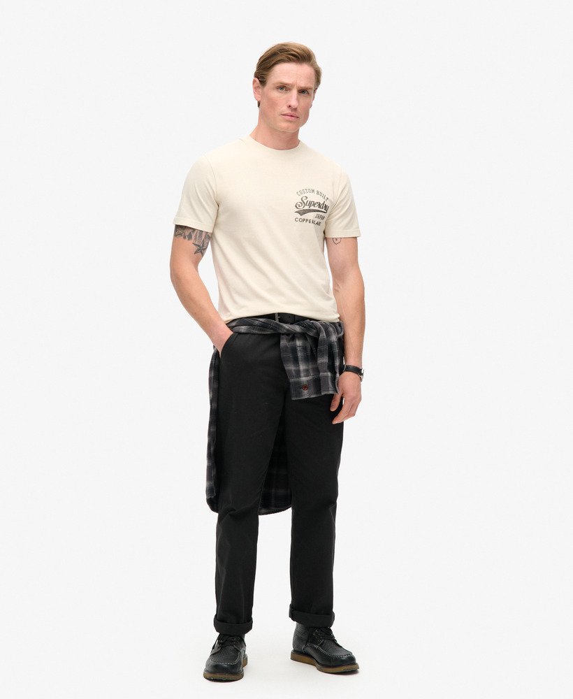 camiseta copper label com estampa no peito na cor branca arroz.