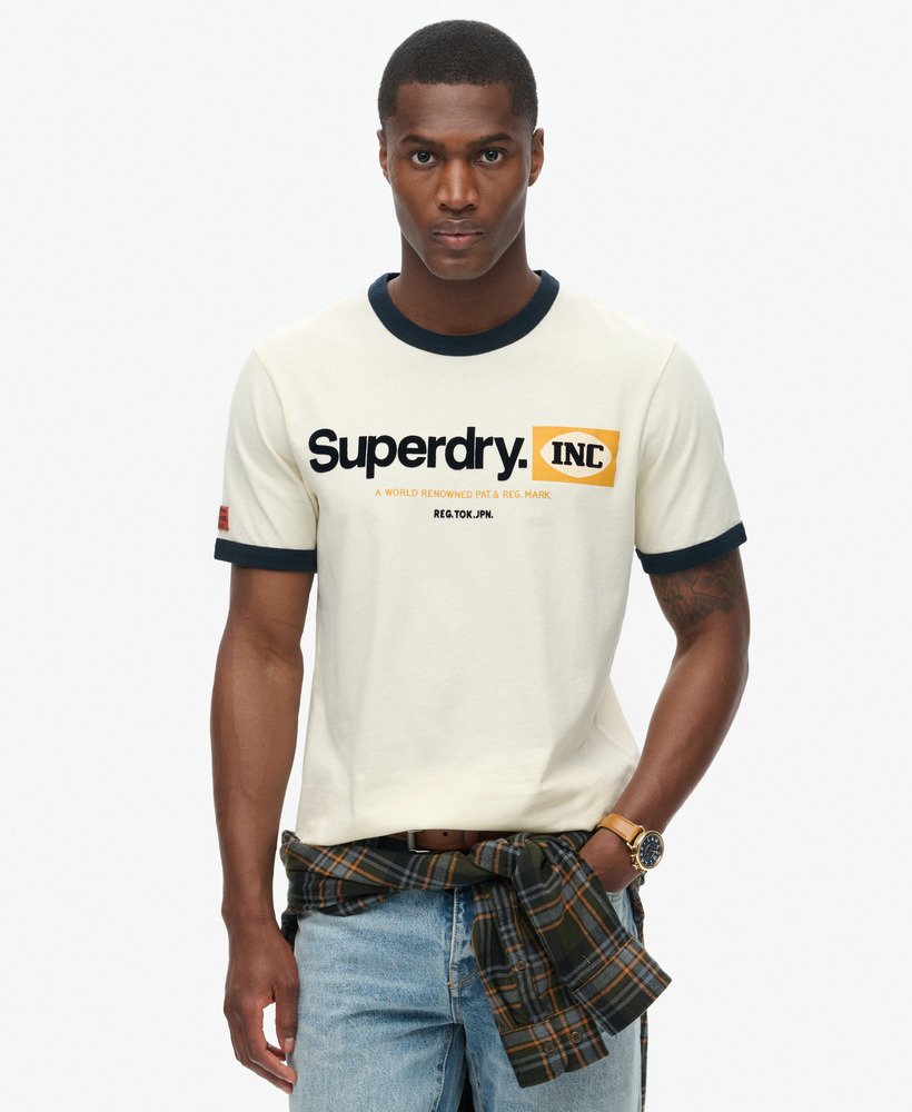 camiseta gráfica core logo ringer workwear na cor creme vintage