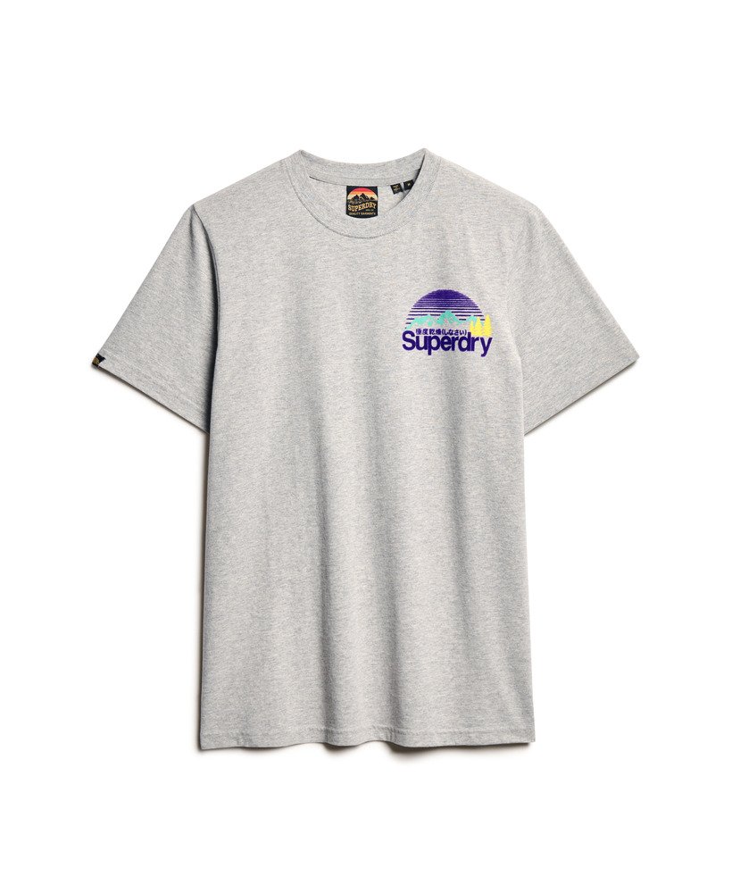 camiseta great outdoor com estampa no peito em bege mesclado cor pedra-pomes