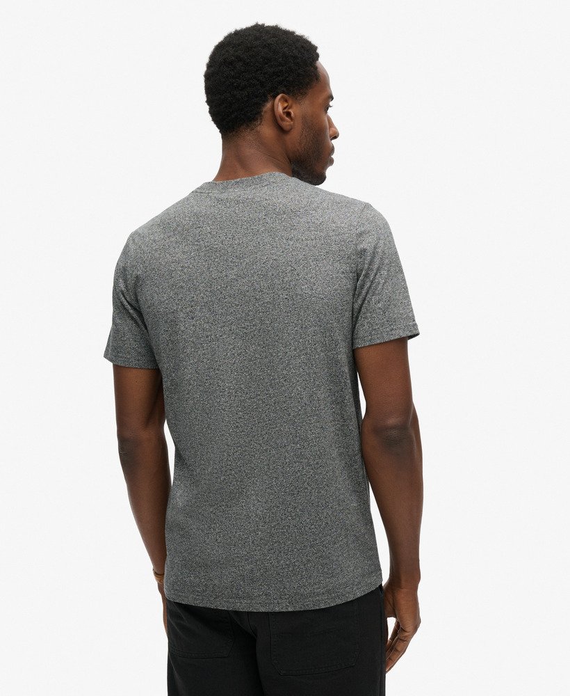 camiseta duo vintage logo na cor karst black mega grit