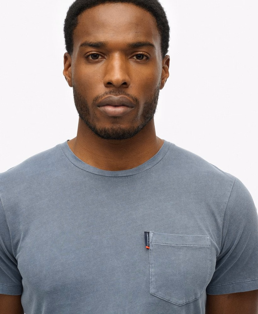 Camiseta Clássica Essencial com Bolso