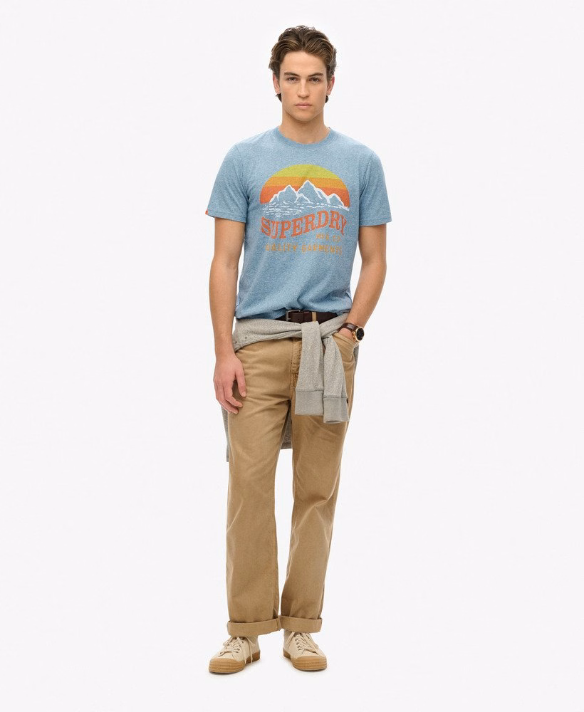 Camiseta clássica e descontraída para atividades ao ar livre
