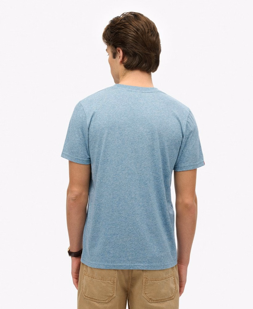 Camiseta clássica e descontraída para atividades ao ar livre