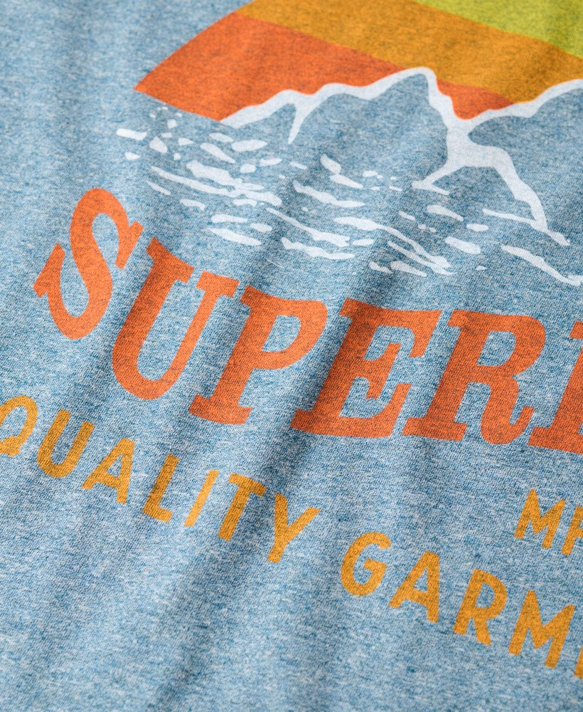 Camiseta clássica e descontraída para atividades ao ar livre