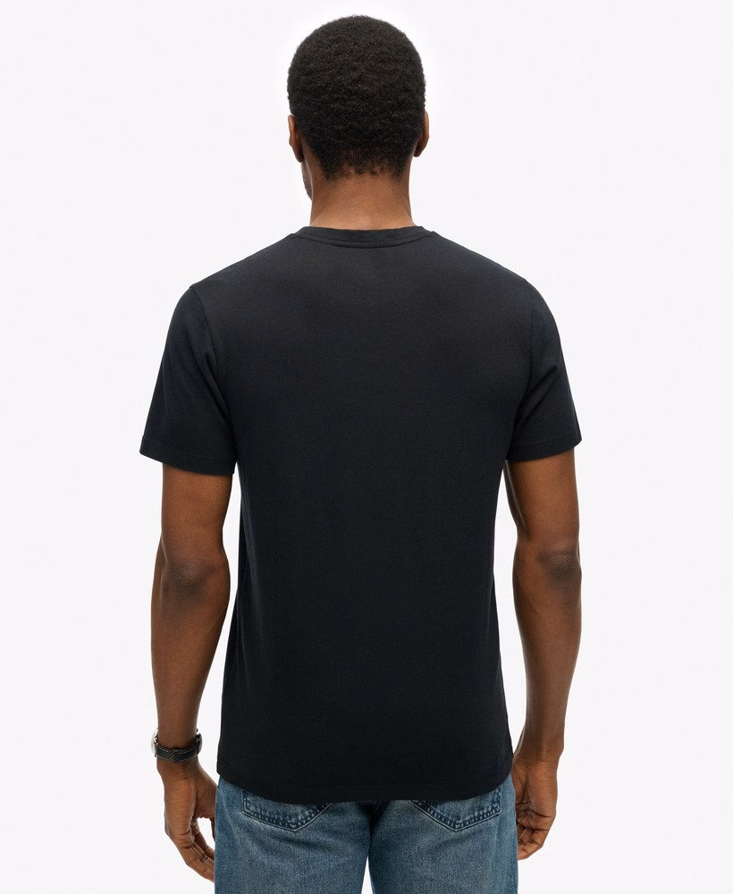 Camiseta Essencial Clássica