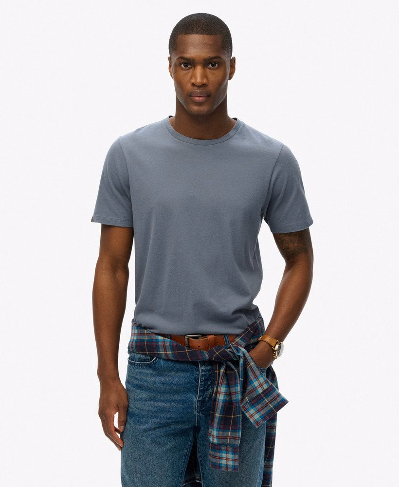 Camiseta Essencial Clássica