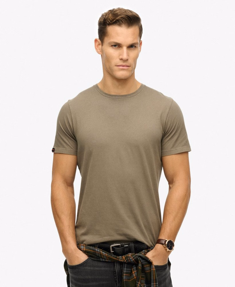 Camiseta Essencial Clássica
