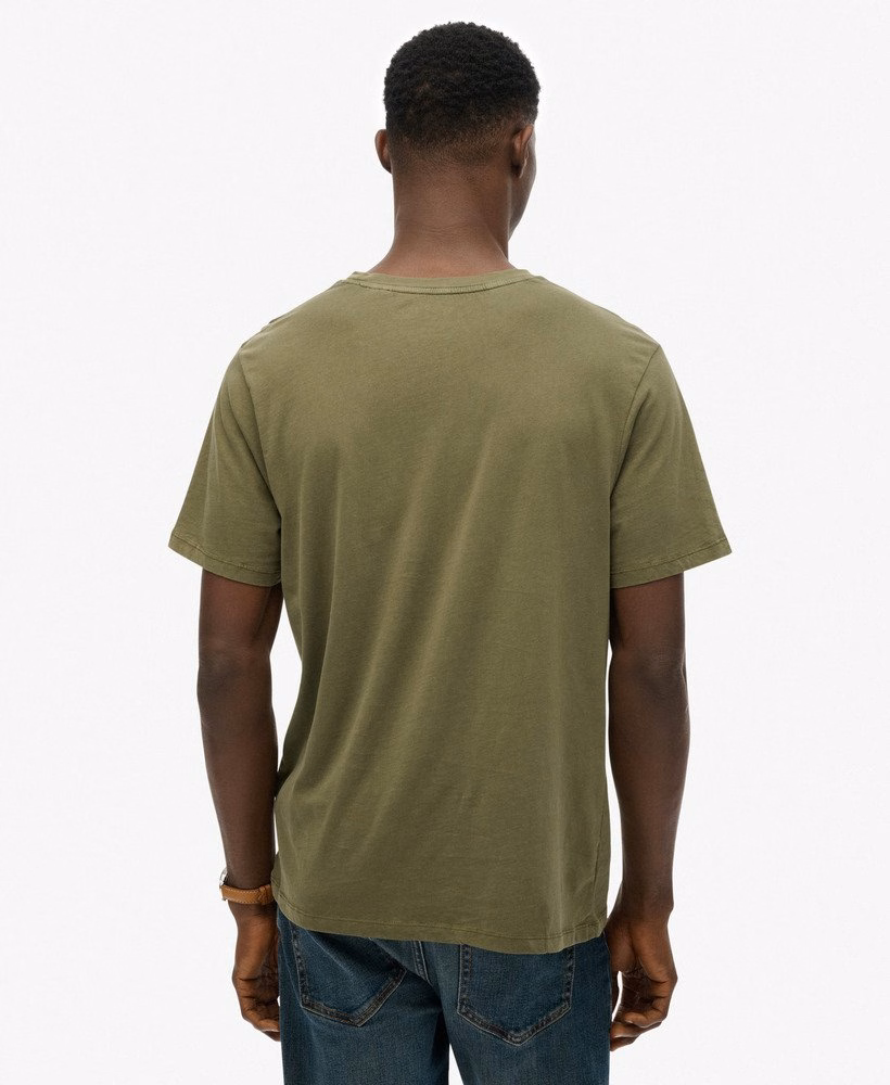 Camiseta Essencial Clássica
