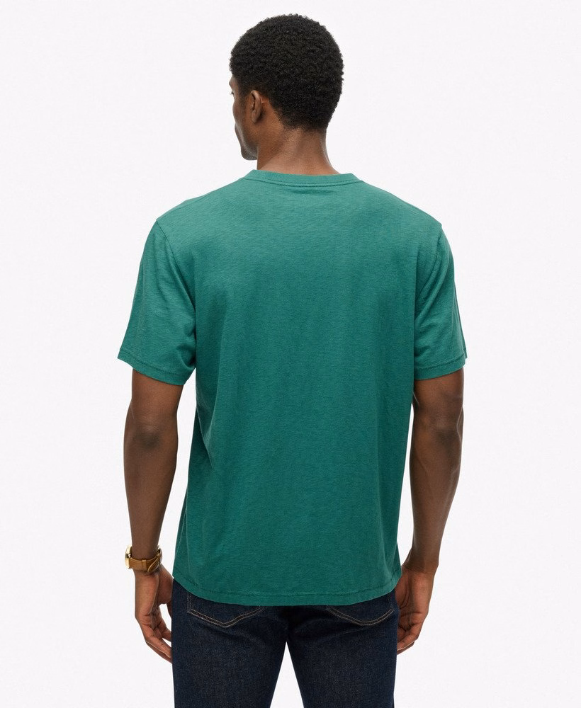 Loja Merchant - Camiseta com estampa