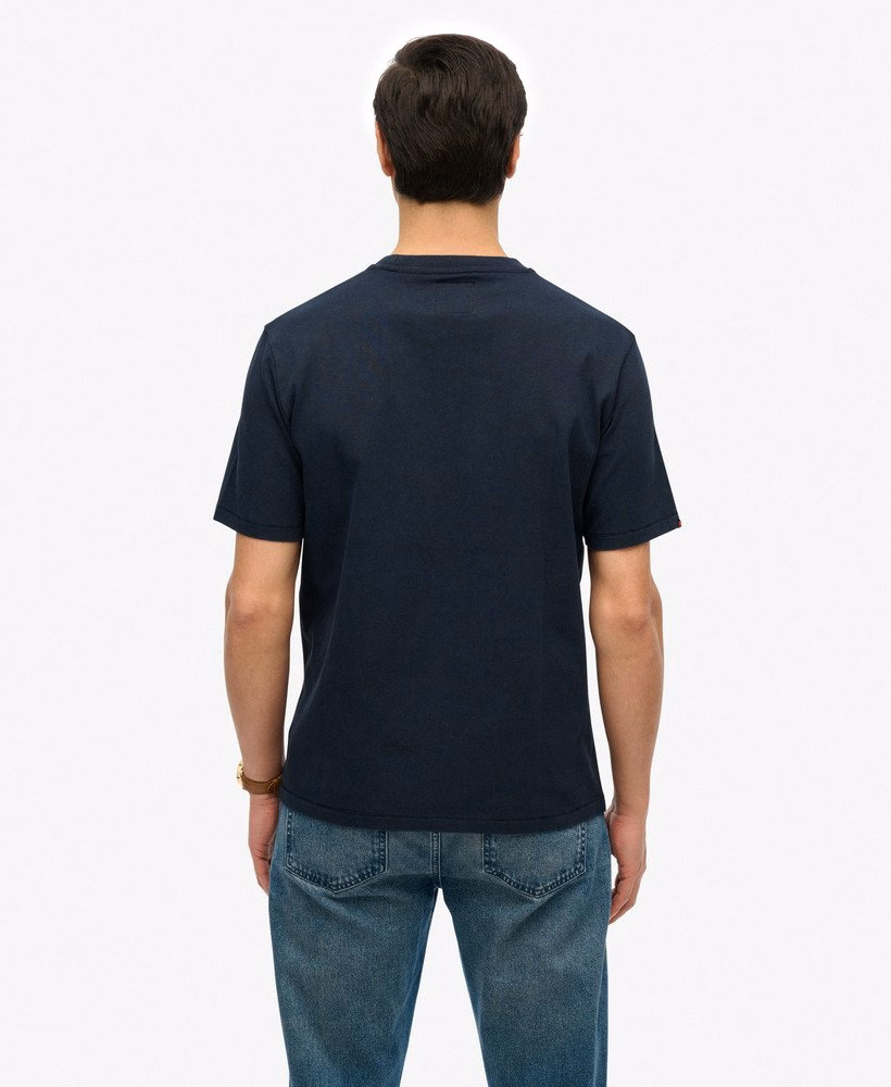 Camiseta Vintage Esportiva Essencial com Estampa