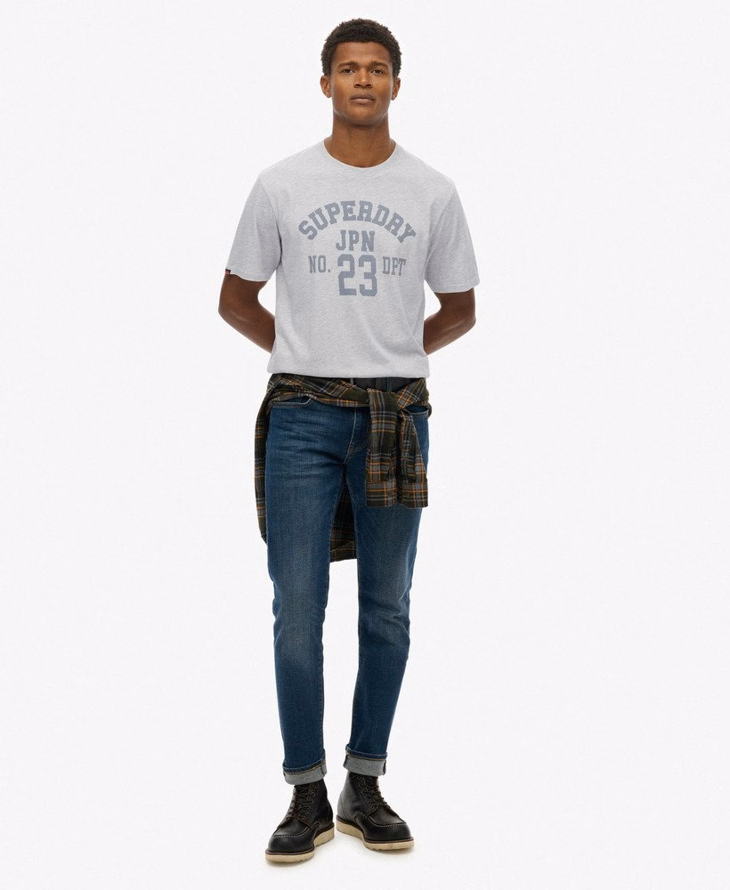 Camiseta Vintage Esportiva Essencial com Estampa