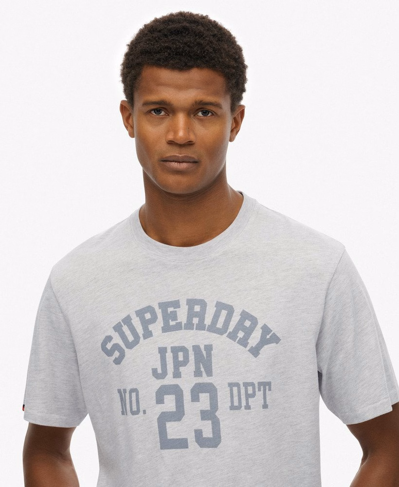Camiseta Vintage Esportiva Essencial com Estampa