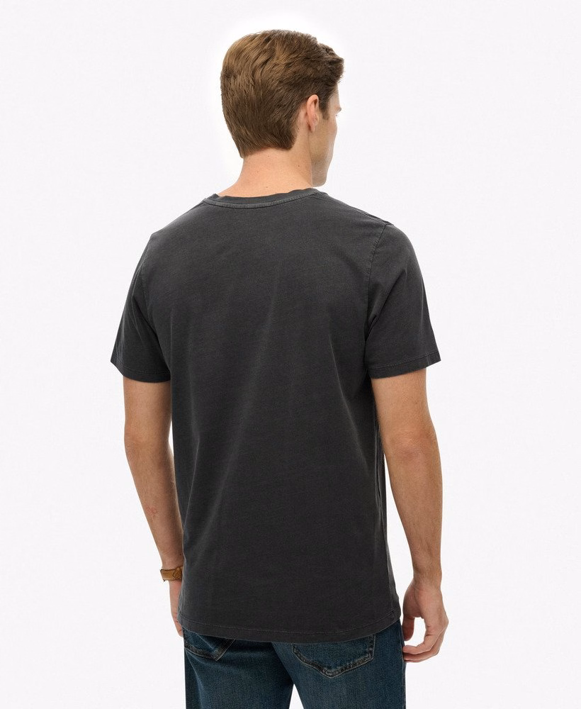 Camiseta Clássica Essencial com Bolso