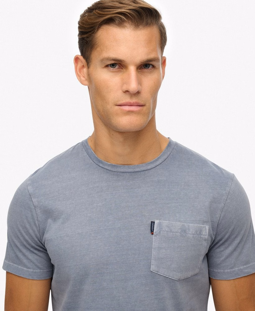 Camiseta Clássica Essencial com Bolso