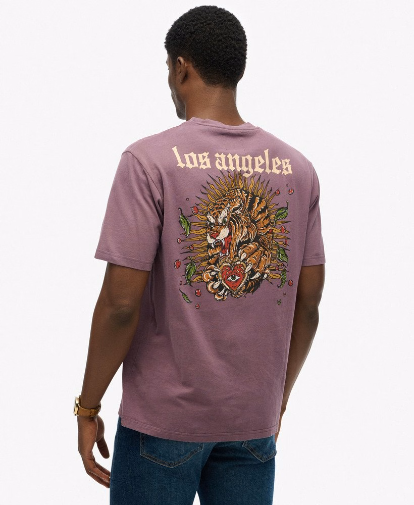 Camiseta folgada com estampa de tatuagem