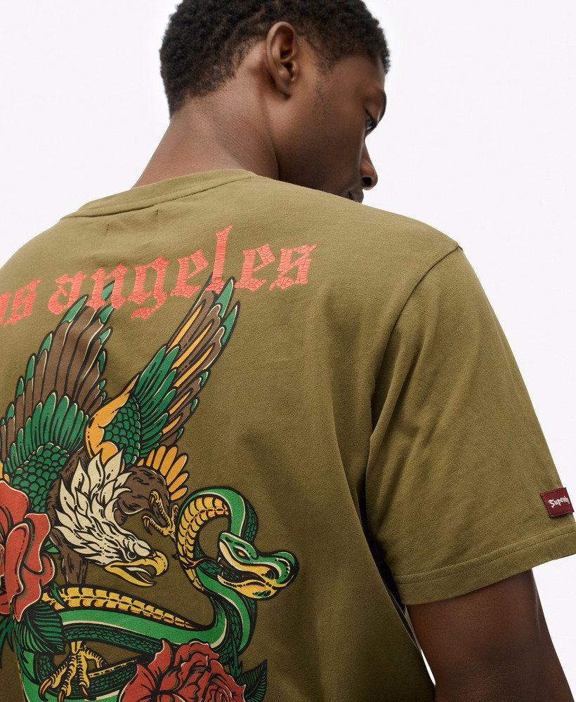 Camiseta folgada com estampa de tatuagem